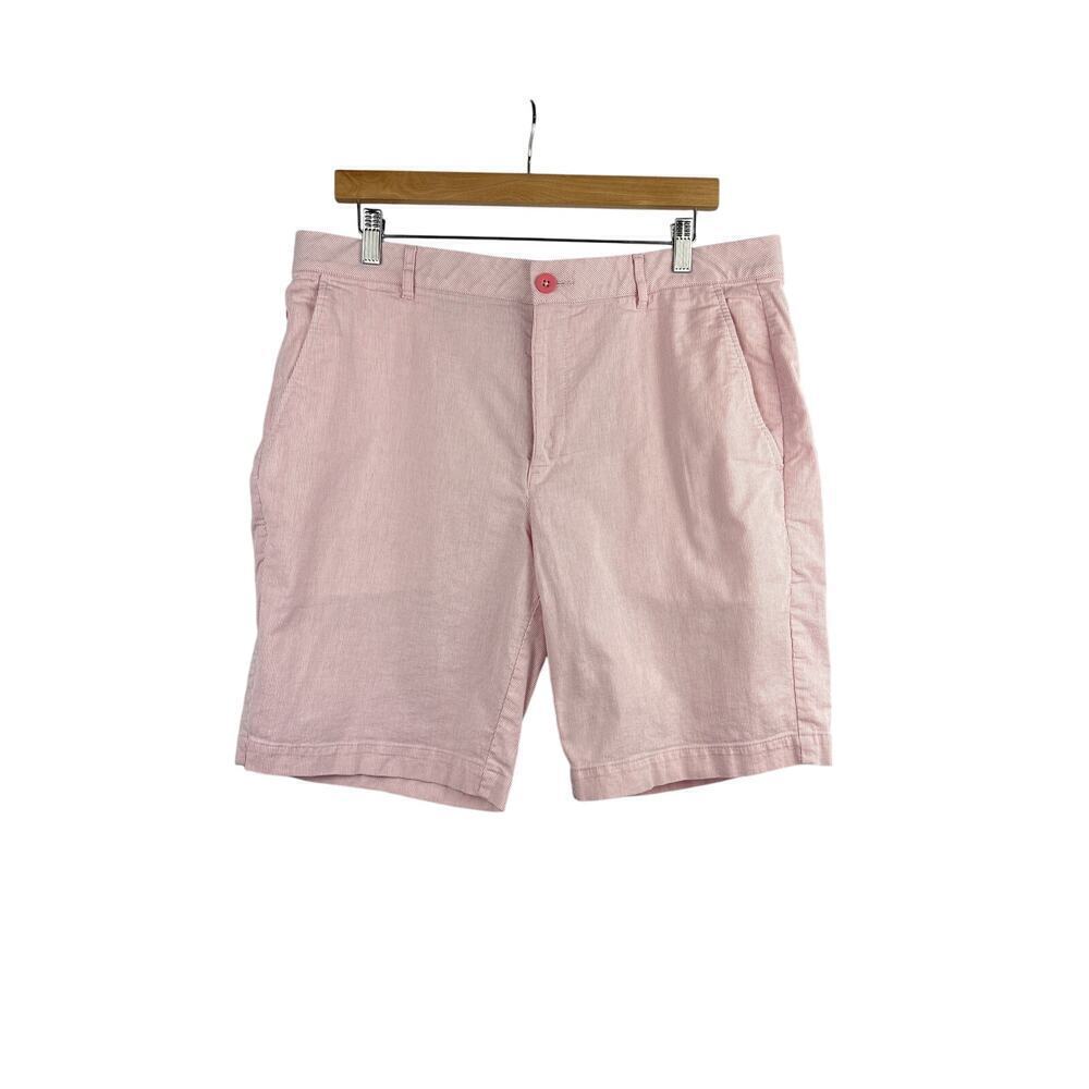 Men’s Straight Down Size 36 Light Pink Golf Shorts.